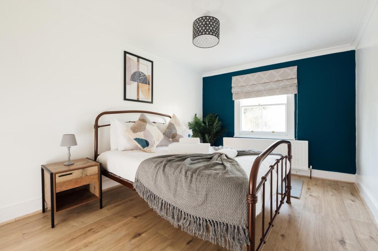 Stunning & Stylish 2 Bed Flat In West London Leilighet Eksteriør bilde