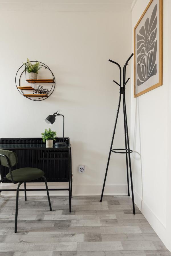 Stunning & Stylish 2 Bed Flat In West London Leilighet Eksteriør bilde